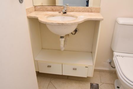 Apartamento para alugar com 125m², 3 quartos e 2 vagas