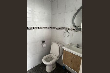 Casa para alugar com 180m², 4 quartos e 2 vagasBanheiro