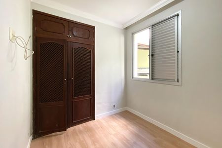 Apartamento à venda com 226m², 4 quartos e 1 vaga Apartamento à venda com 226m², 4 quartos e 1 vagaQuarto 3