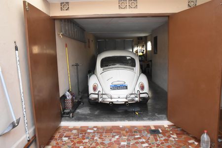 Garagem de casa à venda com 2 quartos, 265m² em Vila Guilherme, Jundiaí