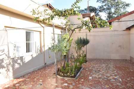 Quintal de casa à venda com 2 quartos, 265m² em Vila Guilherme, Jundiaí
