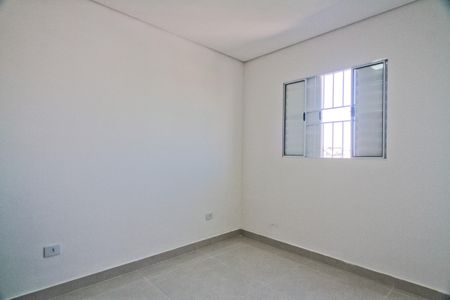 Quarto de casa para alugar com 1 quarto, 35m² em Vila Penteado, São Paulo