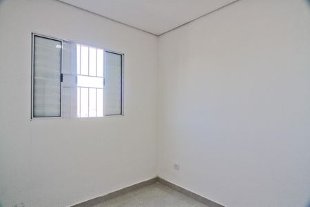 Quarto de casa para alugar com 1 quarto, 35m² em Vila Penteado, São Paulo