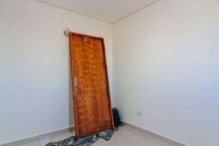 Quarto de casa para alugar com 1 quarto, 35m² em Vila Penteado, São Paulo