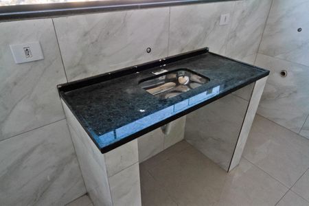 Casa para alugar com 35m², 1 quarto e sem vaga Casa para alugar com 35m², 1 quarto e sem vagaSala e cozinha