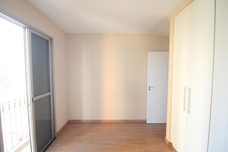 Apartamento à venda com 58m², 2 quartos e 1 vagaQuarto 2