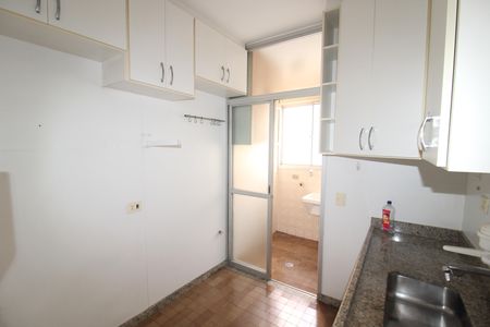 Apartamento à venda com 58m², 2 quartos e 1 vagaCozinha