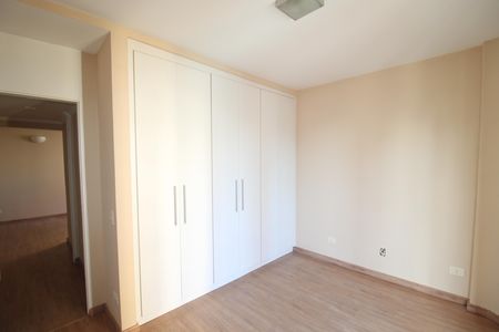 Apartamento à venda com 58m², 2 quartos e 1 vagaQuarto 2