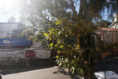 Sala Vista de apartamento para alugar com 1 quarto, 35m² em Santa Cecília, Porto Alegre