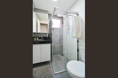 Banheiro social de apartamento para alugar com 2 quartos, 67m² em São Geraldo, Belo Horizonte