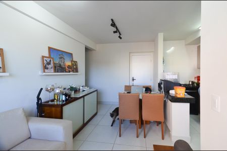 Sala de apartamento para alugar com 2 quartos, 67m² em São Geraldo, Belo Horizonte