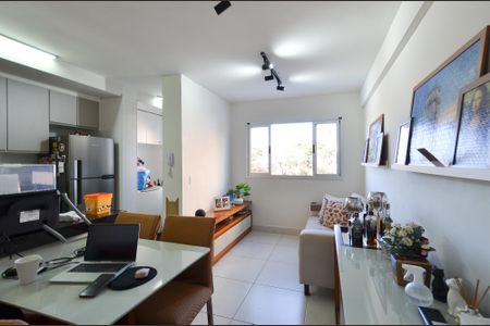 Sala de apartamento para alugar com 2 quartos, 67m² em São Geraldo, Belo Horizonte