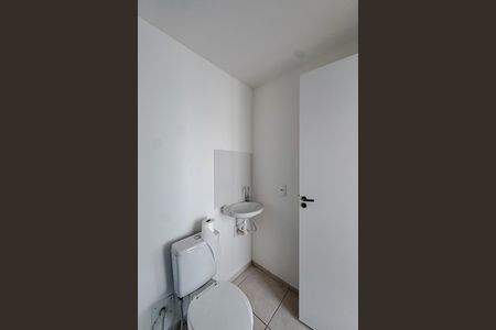 Apartamento para alugar com 49m², 2 quartos e 1 vaga Apartamento para alugar com 49m², 2 quartos e 1 vagaBanheiro
