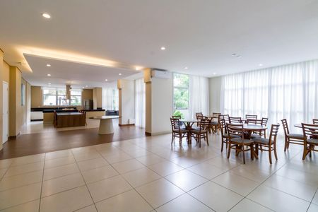 Apartamento à venda com 55m², 2 quartos e 1 vagaÁrea comum