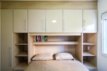 Quarto de apartamento para alugar com 2 quartos, 55m² em Vila Andrade, São Paulo