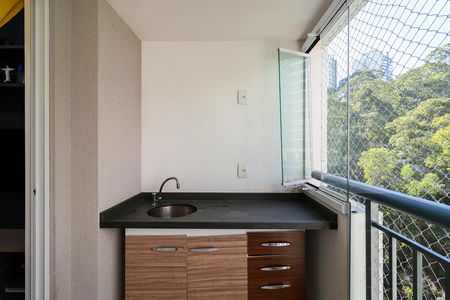 Varanda da Sala de apartamento para alugar com 2 quartos, 55m² em Vila Andrade, São Paulo