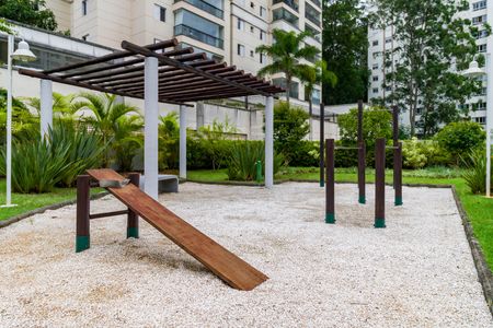 Área comum de apartamento para alugar com 2 quartos, 55m² em Vila Andrade, São Paulo