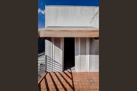 Casa à venda com 297m², 3 quartos e 2 vagas
