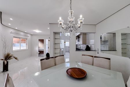 Casa à venda com 297m², 3 quartos e 2 vagas