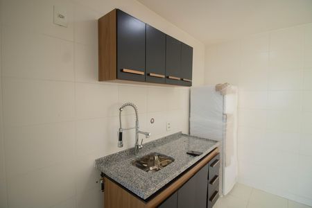 COZINHA de apartamento para alugar com 2 quartos, 57m² em Lauzane Paulista, São Paulo
