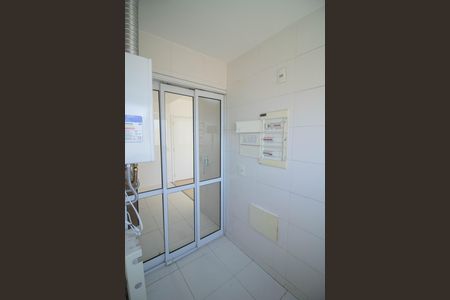 Apartamento para alugar com 57m², 2 quartos e 1 vaga Apartamento para alugar com 57m², 2 quartos e 1 vagaÁREA DE SERVIÇO