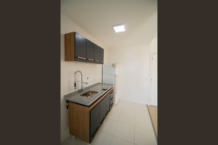 COZINHA de apartamento para alugar com 2 quartos, 57m² em Lauzane Paulista, São Paulo
