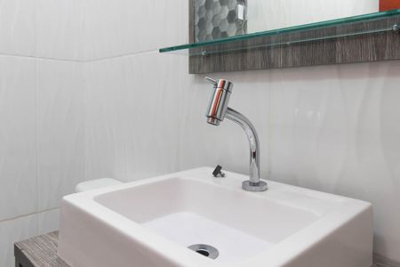 Apartamento para alugar com 59m², 2 quartos e sem vagaBanheiro