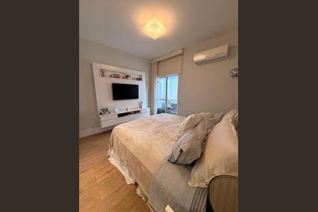 Quarto de apartamento à venda com 4 quartos, 240m² em Icaraí, Niterói