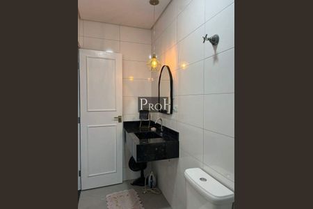Casa à venda com 3 quartos, 157m² em Parque das Nações, Santo André