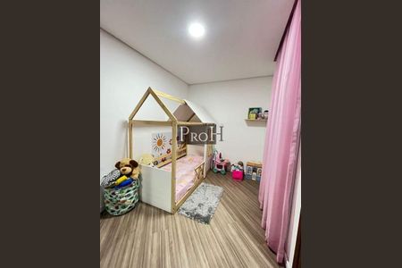 Casa à venda com 157m², 3 quartos e 4 vagas