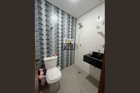 Casa à venda com 3 quartos, 157m² em Parque das Nações, Santo André