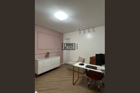 Casa à venda com 3 quartos, 157m² em Parque das Nações, Santo André