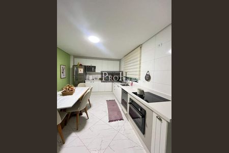 Casa à venda com 3 quartos, 157m² em Parque das Nações, Santo André