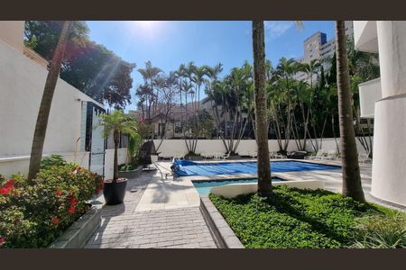 Apartamento para alugar com 312m², 3 quartos e 3 vagas