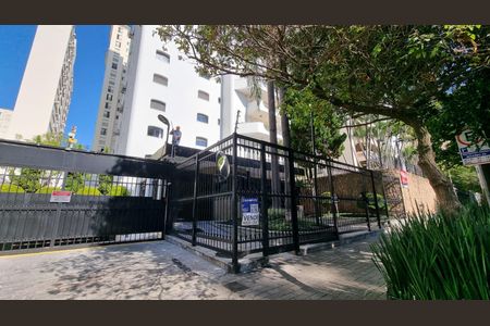Apartamento para alugar com 312m², 3 quartos e 3 vagas