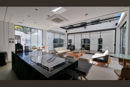 Apartamento para alugar com 312m², 3 quartos e 3 vagas