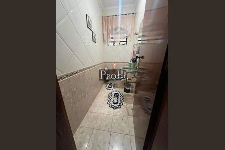 Casa à venda com 4 quartos, 368m² em Utinga, Santo André
