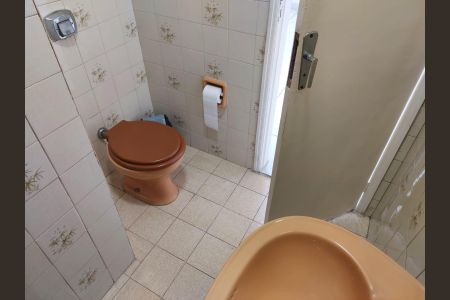 Apartamento à venda com 74m², 2 quartos e sem vaga