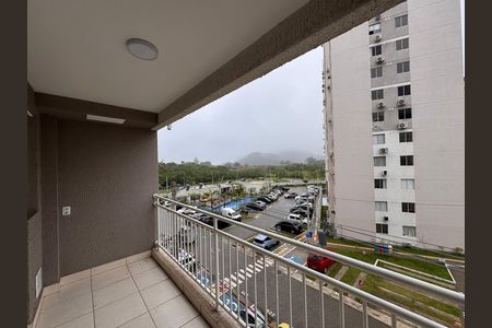 Apartamento para alugar com 65m², 3 quartos e 1 vagaVaranda