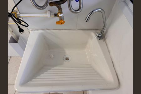 Apartamento para alugar com 65m², 3 quartos e 1 vagaCozinha e Área de Serviço
