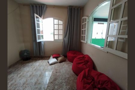 Casa à venda com 3 quartos, 392m² em Parque Xangri-Lá, Contagem