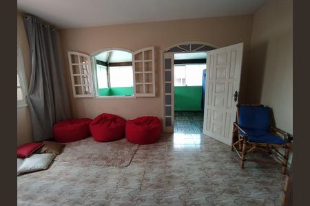 Casa à venda com 3 quartos, 392m² em Parque Xangri-Lá, Contagem