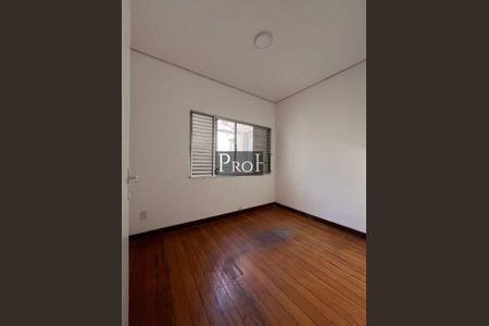Casa à venda com 4 quartos, 250m² em Osvaldo Cruz, São Caetano do Sul