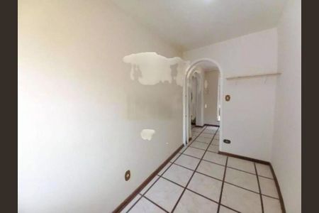 Casa à venda com 150m², 3 quartos e 4 vagas