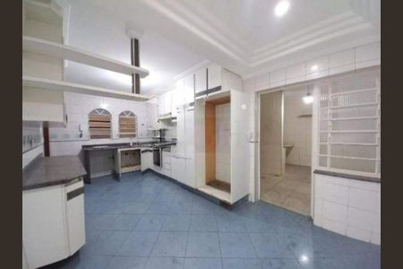 Casa à venda com 150m², 3 quartos e 4 vagas