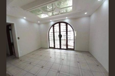 Casa à venda com 150m², 3 quartos e 4 vagas
