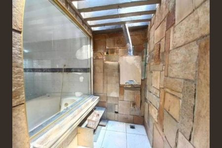 Casa à venda com 150m², 3 quartos e 4 vagas