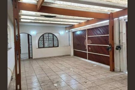 Casa à venda com 150m², 3 quartos e 4 vagas