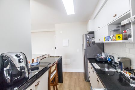 Apartamento à venda com 80m², 2 quartos e 2 vagas Apartamento à venda com 80m², 2 quartos e 2 vagasCozinha