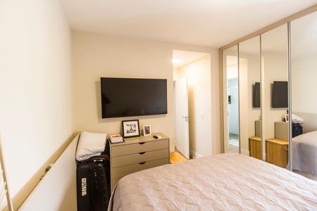 Apartamento à venda com 80m², 2 quartos e 2 vagas Apartamento à venda com 80m², 2 quartos e 2 vagasSuíte 1